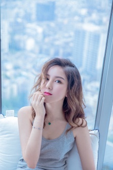 昆仑女神
